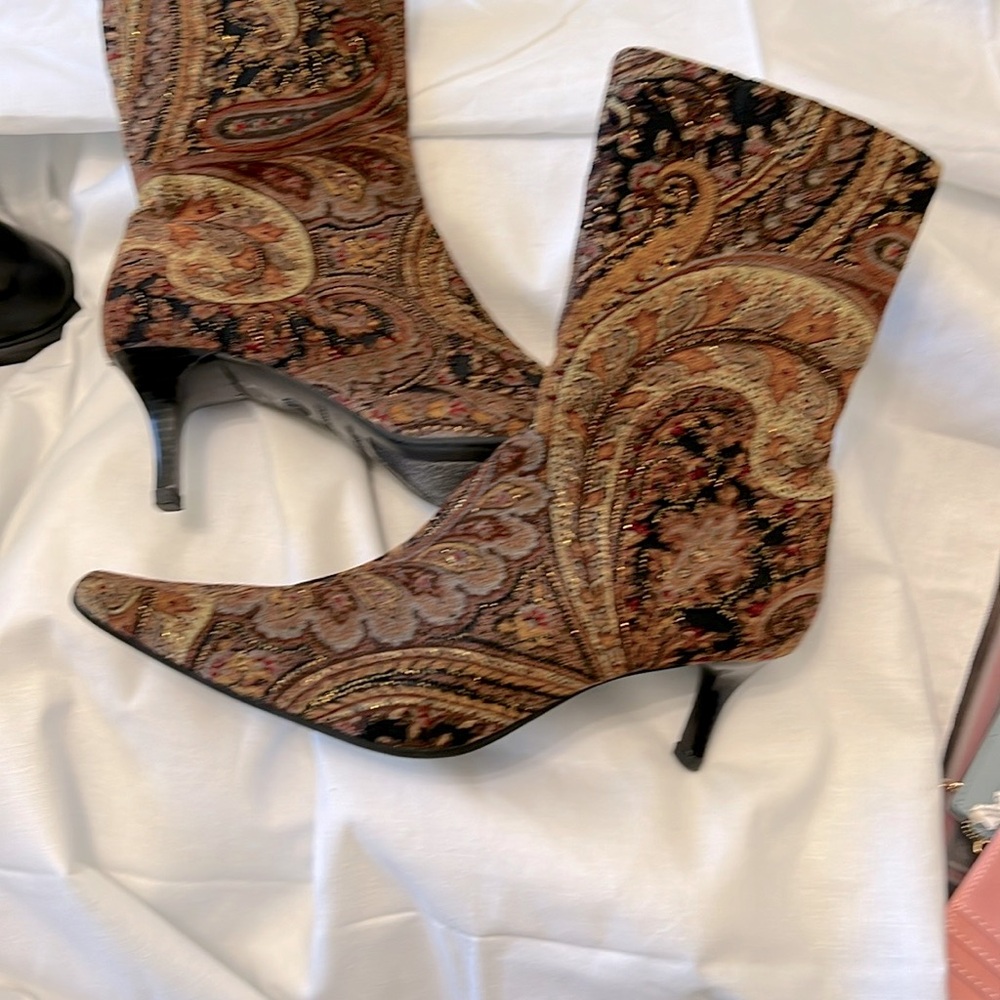 Predictions Black and Brown Heeled Boots with Paisley Design